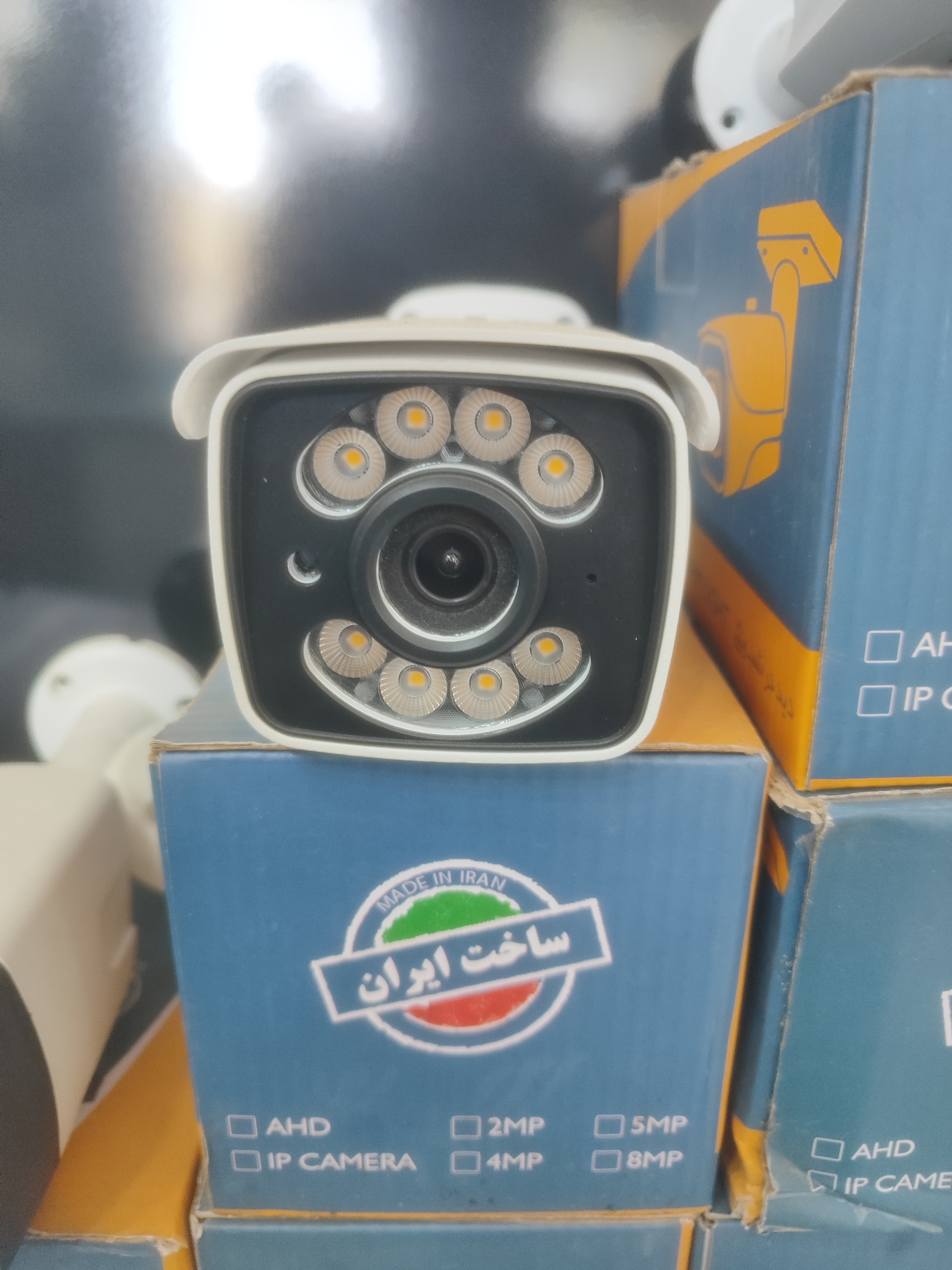 دوربین دید در شب رنگی میکروفون دار.